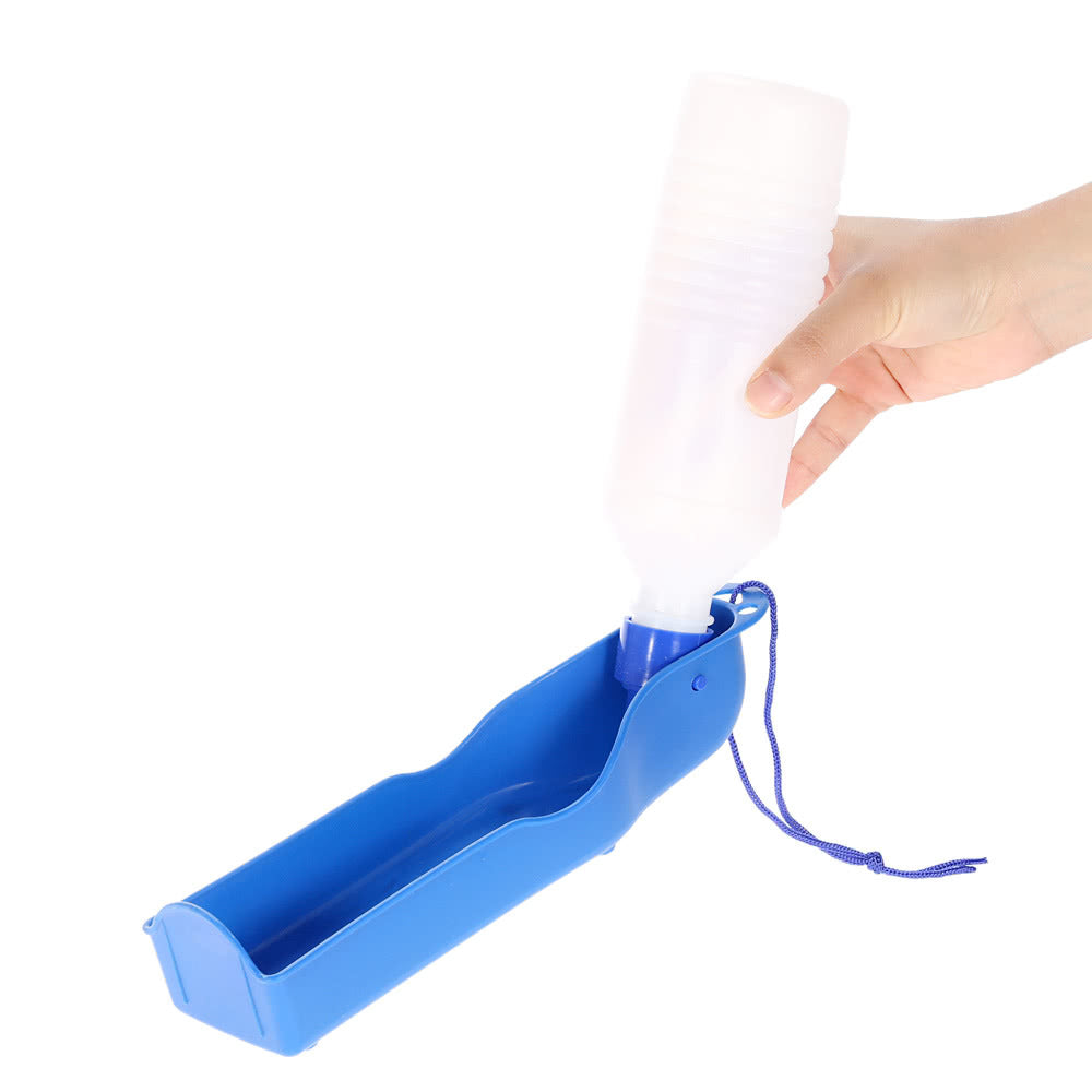 Potable Pet Water Feeding Drink Bottle Dispenser 500ml