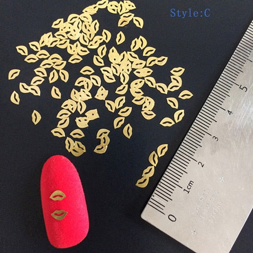 100pcs Heart Nail Decals Metal Stud lOVE Nailart Rivet Charms DIY Nails Accessories 3D Nail Art Decorations