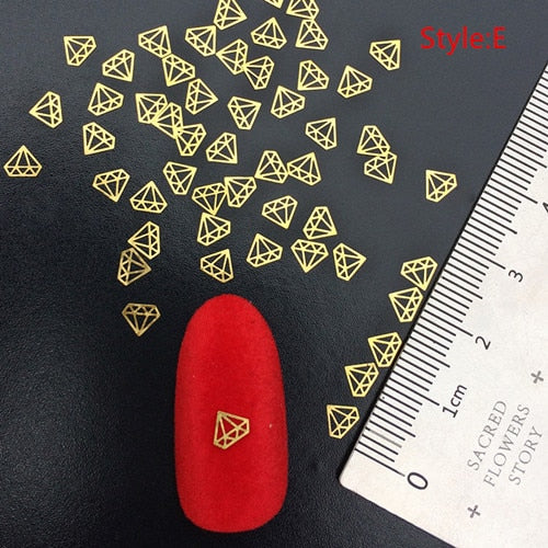 100pcs Heart Nail Decals Metal Stud lOVE Nailart Rivet Charms DIY Nails Accessories 3D Nail Art Decorations