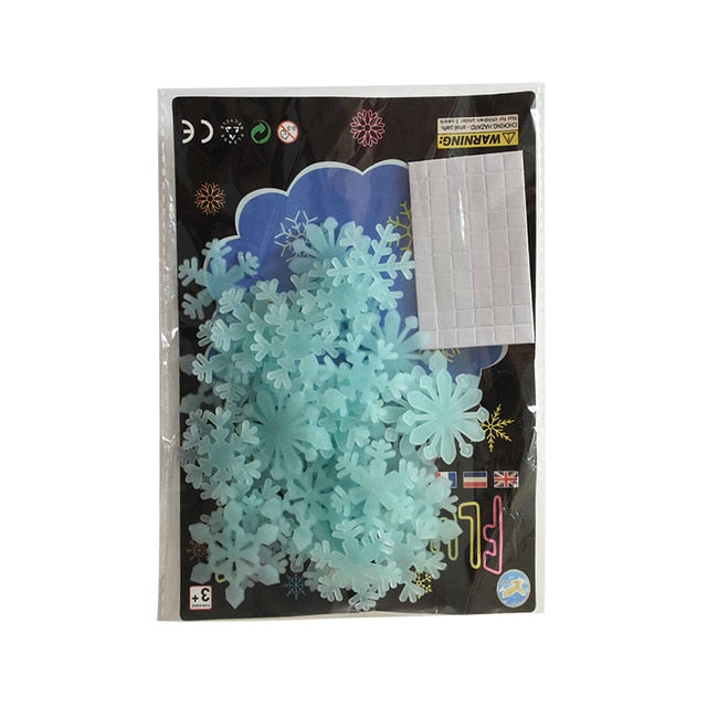 50pcs 3D Snowflake Luminous Wall Sticker Fluorescent Glow In The Dark Wall Decal For Homw Kids Room Bedroom Christmas Decor