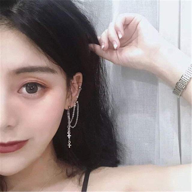 New Fashion Punk Butterfly Clip Earring for Teens Women Men Ear Cuffs Zinc Alloy Cool Jewelry Vintage Retro Chain Earings Metal