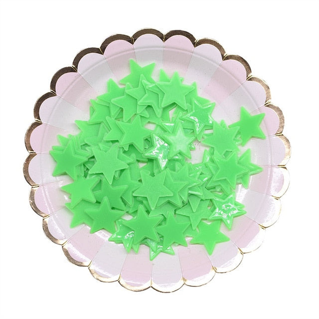 50pcs 3D Snowflake Luminous Wall Sticker Fluorescent Glow In The Dark Wall Decal For Homw Kids Room Bedroom Christmas Decor