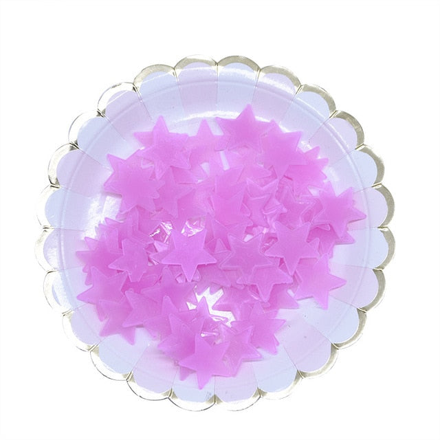 50pcs 3D Snowflake Luminous Wall Sticker Fluorescent Glow In The Dark Wall Decal For Homw Kids Room Bedroom Christmas Decor