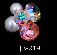 2021 New 10pcs Crystal Bright Pearl Nail Rhinestone Alloy Nail Art Decorations Glitter DIY 3D CJE Nail Jewelry Pendant