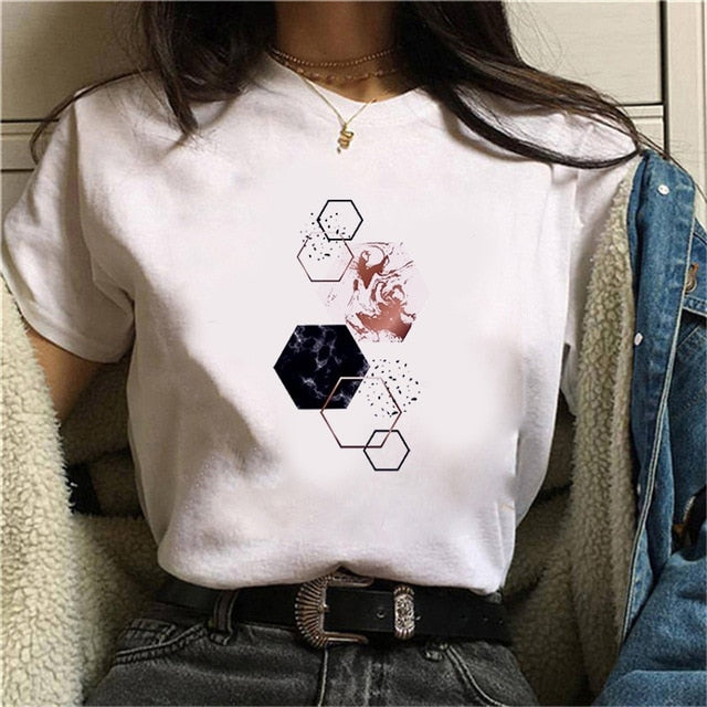 Beautiful geometry printed t shirt women 90s Graphic T-shirt Harajuku Tops Tee Cute Short Sleeve animal tshirt Female Tshirts