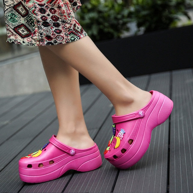 Summer Women Clogs Platform Garden Sandals Cartoon Fruit Slippers Slip On For Girl Beach Shoes Fashion Slides Outdoor