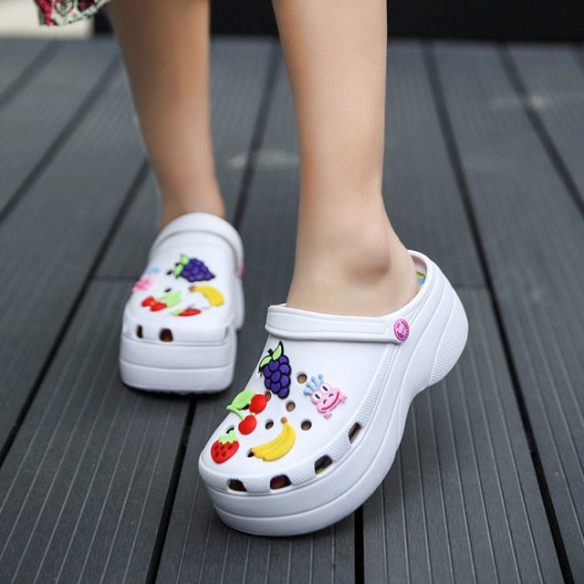 Summer Women Clogs Platform Garden Sandals Cartoon Fruit Slippers Slip On For Girl Beach Shoes Fashion Slides Outdoor