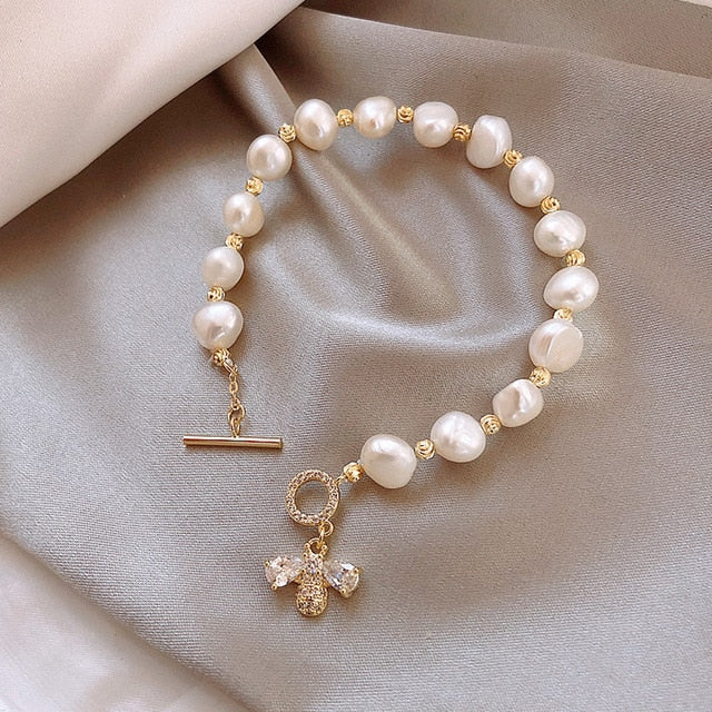 Classic Fashion Natural Stone Pearl Pendant Bracelet For Woman Exquisite New Lucky Cuff Bracelet Anniversary Gift Luxury Jewelry