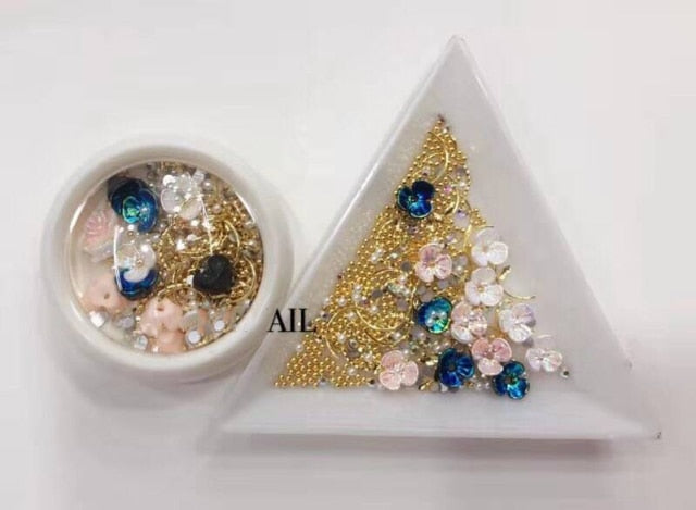 nail art shell flower jewelry opal Japanese pearl rivet diamond 3D Nail art charms, shell flowers, Alloy jewelry, Rhinestones,