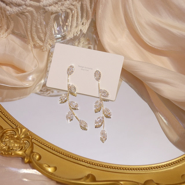 JUWANG Luxury 14K Real Gold Plated Leaves Earring Delicate Micro Inlaid Cubic Zircon CZ Stud Earrings Wedding Jewelry Pendant