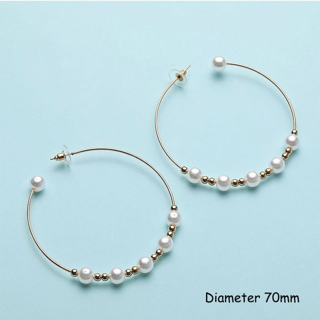 Women Elegant White/Black Simulated Pearls Statement Earrings Big Small Circle Round Metal Gold Hoop Earrings Nightclub Jewelry