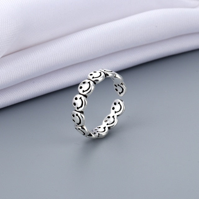 Vintage Ancient Silver Color Happy Smiling Face Open Rings for Women Punk Hip Hop Adjustable Ring Fashion Jewelry Best Gift