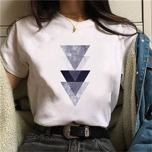 Beautiful geometry printed t shirt women 90s Graphic T-shirt Harajuku Tops Tee Cute Short Sleeve animal tshirt Female Tshirts